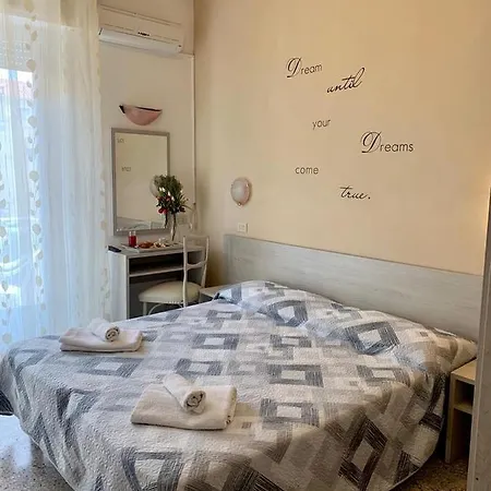 New Cirene Quadriple For 4 People Full Package