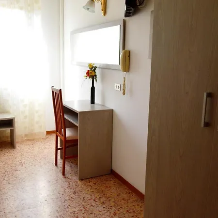 New Cirene Quadriple For 4 People Full Package